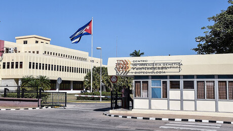 Cuba desenvolve nova vacina contra o câncer e adiciona mais um avanço médico ao seu arsenal