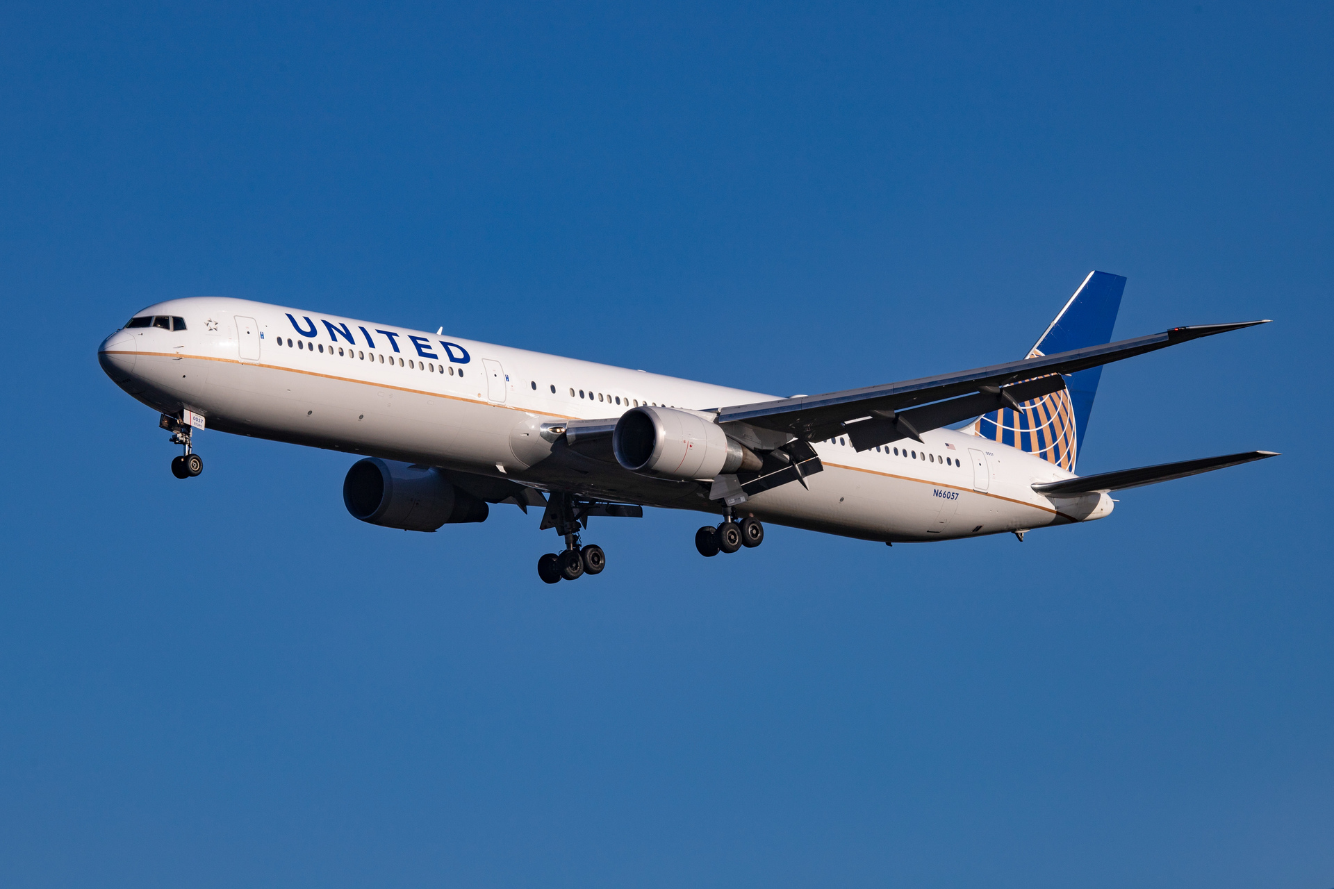 Nome de dispositivo Bluetooth força avião a dar meia volta no meio do Atlântico