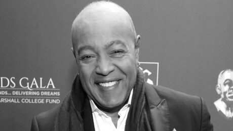 Morre Peabo Bryson, cantor de músicas de 'Alladin' e 'A Bela e a fera'