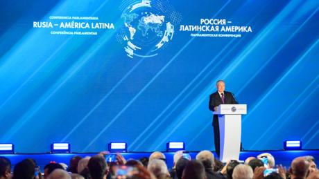 Rússia planeja estreitar relações e isentar de vistos todos os países da América Latina