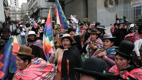 Congresso boliviano aprova lei que permite uso das Forças Armadas em protestos