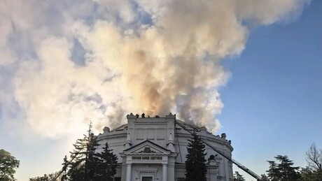 Ucrânia ataca museu em Sebastopol e 'praticamente destrói' quadro histórico