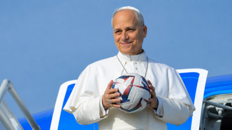 Papa Leão XIV usa a Copa para pregar união: 'Quem não sabe passar a bola, ainda não entendeu o jogo'