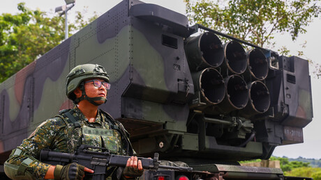 Taiwan espera que Trump aprove maior acordo da história de venda de armamentos à ilha