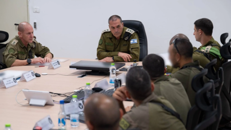 Israel afirma que suas forças armadas estão "prontas" em todos os setores após bombardeio no Líbano