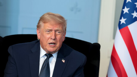 'Não estamos investindo dinheiro nenhum no Irã', afirma Trump