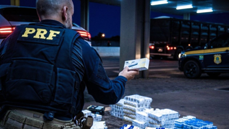 Família é presa pela PF com mais de 1,5 mil ampolas emagrecedoras ilegais
