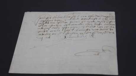 México recupera documento histórico de quase 500 anos 'de valor incalculável'