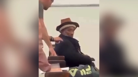 VÍDEO: Homem é detido após se masturbar durante missa em bairro nobre de São Paulo