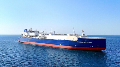 FOTOS: Rússia desafia o gelo do Ártico com novo navio capaz de rasgar blocos de dois metros