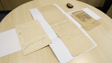 Polícia Federal recupera documentos do Brasil Império destinados a leilão