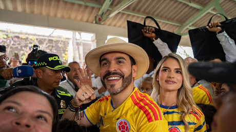 Apoiado por Trump, Abelardo de la Espriella lidera a contagem preliminar de votos na Colômbia