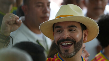 Abelardo de la Espriella se declara vencedor das eleições na Colômbia