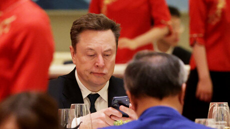 Elon Musk continua amargando grandes prejuízos devido à SpaceX
