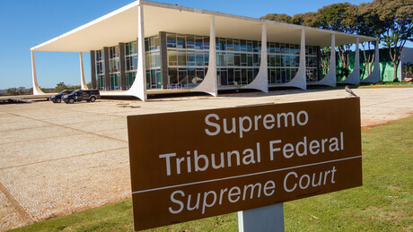 Ministros do STF votam para liberar parte dos pagamentos de 'penduricalhos'