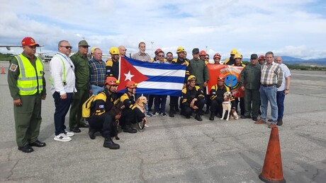 Cuba envia equipes de resgate à Venezuela para ajudar nas buscas por sobreviventes do terremoto