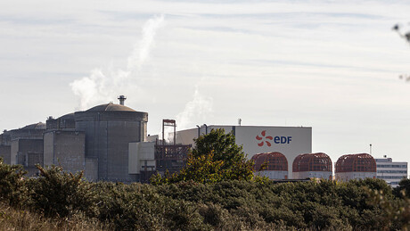 Usinas nucleares da França reduzem produção ao menor índice em 9 meses devido à onda de calor
