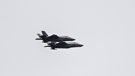 Bombardeiro americano lança míssil LRASM pela primeira vez durante exercício no Pacífico