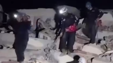 VÍDEO: Milagre na Venezuela — menino de 3 anos é resgatado com vida após 6 dias sob escombros