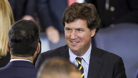 Tucker Carlson quer criar 3° partido nos EUA