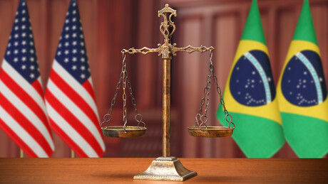 EUA abrem audiência pública sobre tarifaço contra o Brasil; agronegócio e Flávio Bolsonaro estão entre os participantes