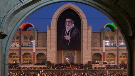 Guarda Revolucionária do Irã afirma que 'vingança divina' contra EUA e Israel 'está próxima'