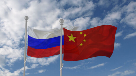 China diz que Alemanha se baseia em calúnias sobre relações entre Pequim e Moscou