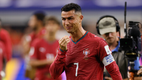 Uma derrota e milhões em jogo: as lágrimas de CR7 dividem milhares de apostadores
