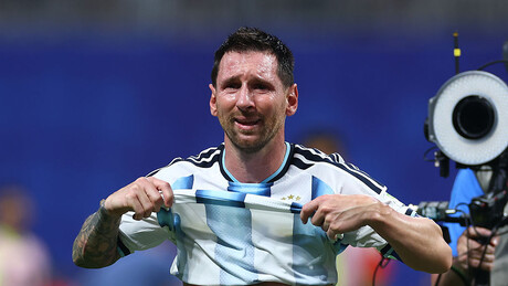 IMAGENS: Messi aos prantos após vitória heroica contra o Egito