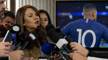 'Dizer negro de merda era comum': senadora paraguaia atribui racismo contra Mbappé ao ambiente em que cresceu