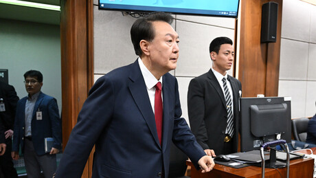 Ex-presidente sul-coreano pega mais 7 anos de prisão além da pena perpétua