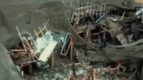 VÍDEO da destruição após o ataque que matou o líder supremo do Irã, Ali Khamenei