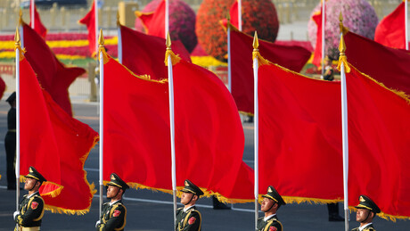 China pede que OTAN abandone narrativa sobre 'ameaça chinesa'