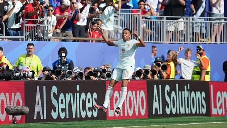 França vence Marrocos por 2 a 0 e avança às semifinais da Copa do Mundo