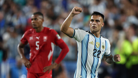 Argentina supera a Suíça em duelo dramático e garante vaga nas semifinais da Copa