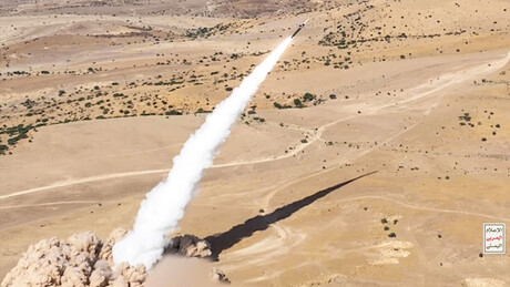 Houthis lançam mísseis contra a Arábia Saudita, apontam relatos