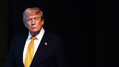 Governo Trump encerra negociações e decide taxar o Brasil em 25%