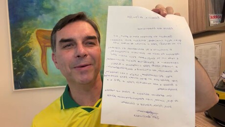 Defesa de Bolsonaro diz ao STF que ex-presidente não sabia que Flávio divulgaria carta — g1