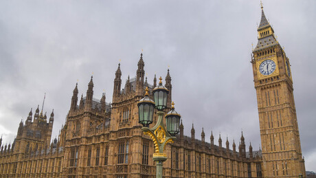 Partido Trabalhista escolhe novo líder, que deve ser o próximo primeiro-ministro britânico