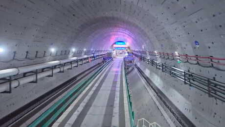 VÍDEO: China conclui construção do túnel em uma das maiores rodovias subaquáticas do mundo