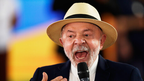 Lula diz que entrará em 'guerra da verdade' com Trump após tarifaço dos EUA contra o Brasil