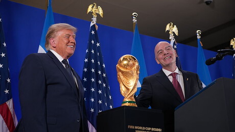 Infantino rasga elogios a Trump em meio à Copa