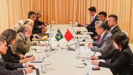 Aeroespaço, conectividade e IA: China e Brasil propõem ampliar transferência de tecnologias