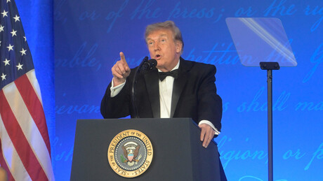Trump afirma que Irã 'está conversando' com EUA