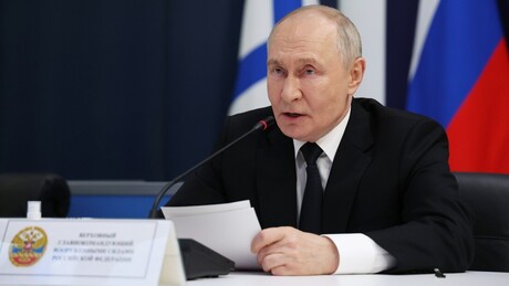 Putin: Quem atacar a frota mercante russa deve ser combatido 'como pirata'