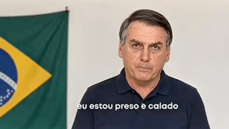 Bolsonaro aparece em vídeo de IA em ato que lança candidatura de Flávio à Presidência