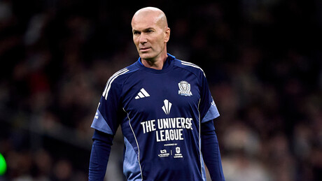 Zidane assume seleção francesa após saída de Didier Deschamps
