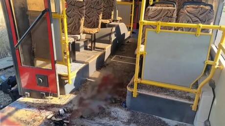 Ucrânia lança ataque deliberado contra ônibus civil russo com mais de 50 passageiros