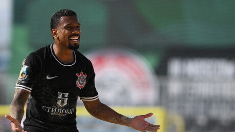 Seleção russa quebra sequência de vitórias do Corinthians e derrota time paulista na Copa Internacional de Beach Soccer