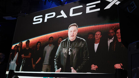 Elon Musk perde US$ 363 bilhões em julho e deixa de ser trilionário